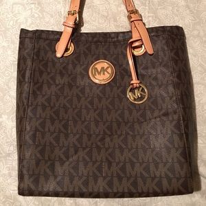 MK Purse